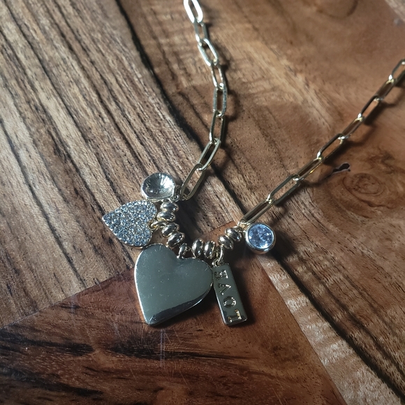 Jewelry - Chainlink Charm Necklace Heart Love Rhinestone